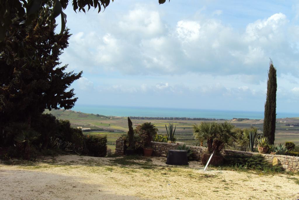 Casa Vacanze Donzellini Apartment Sciacca Cameră foto
